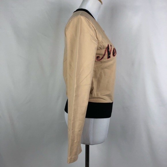 Body Line v-neck top - Picture 5 of 7